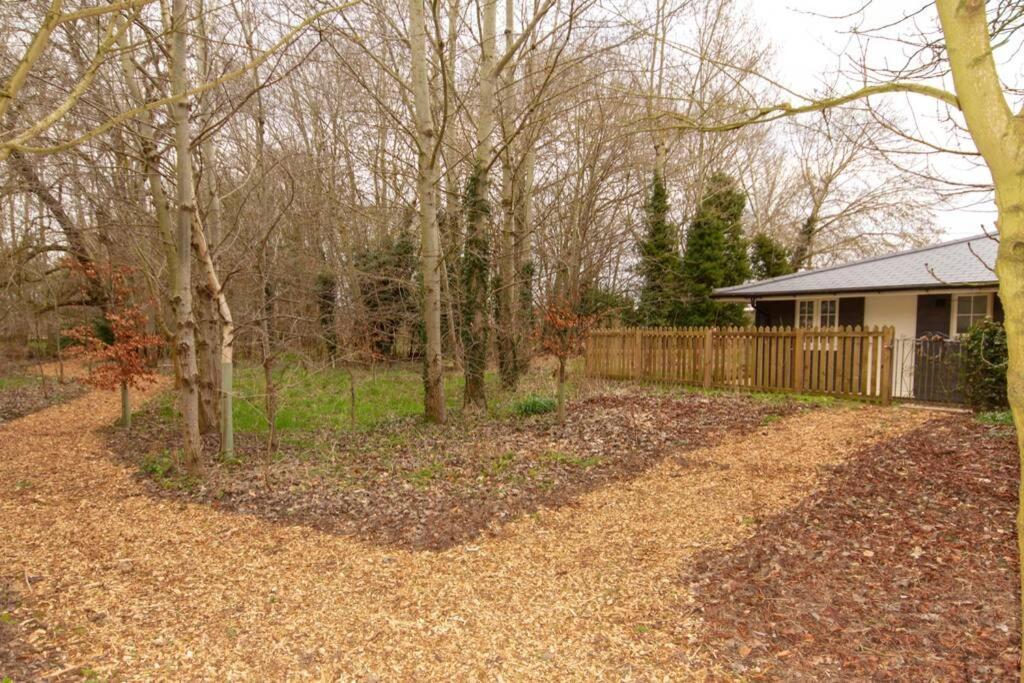 Breckland Cottage - Secluded Country Getaway Hockwold cum Wilton Экстерьер фото
